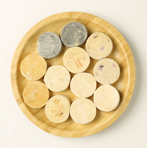 Chicken, Fruit and Vegetable Krill Cake